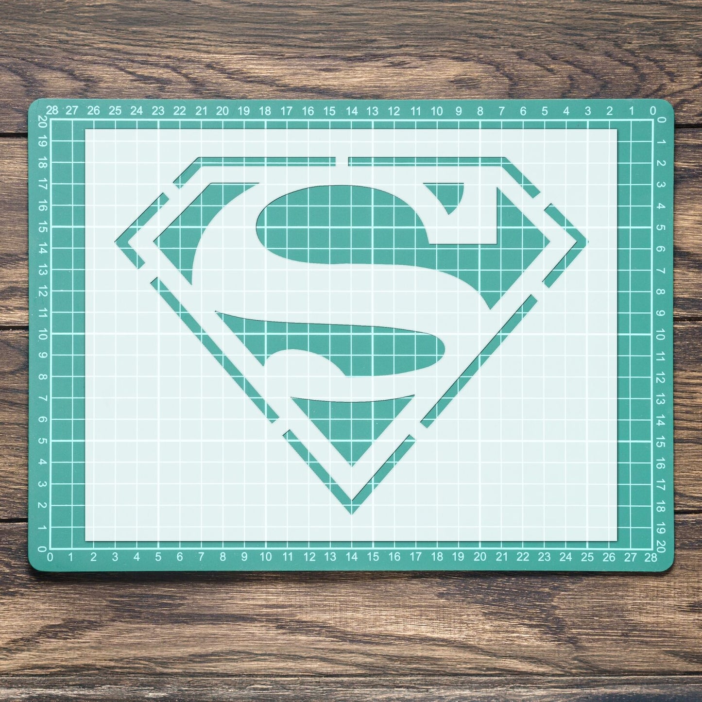 STENCIL SUPERMAN CHARACTER LOGO SIGN MYLAR  PAINTING WALL ART CRAFTS   AIRBRUSH