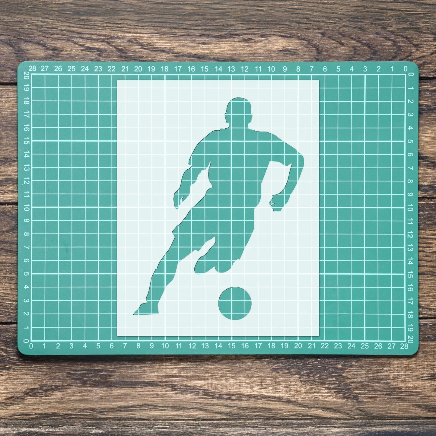 STENCIL FOOTBALL PLAYER RUNNING SPORTS MYLAR PAINTING WALL ART CRAFTS AIRBRUSH